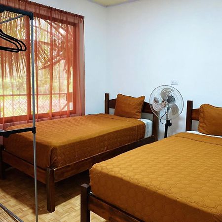 Residencia Las Brisas Griegas Quepos Exteriör bild