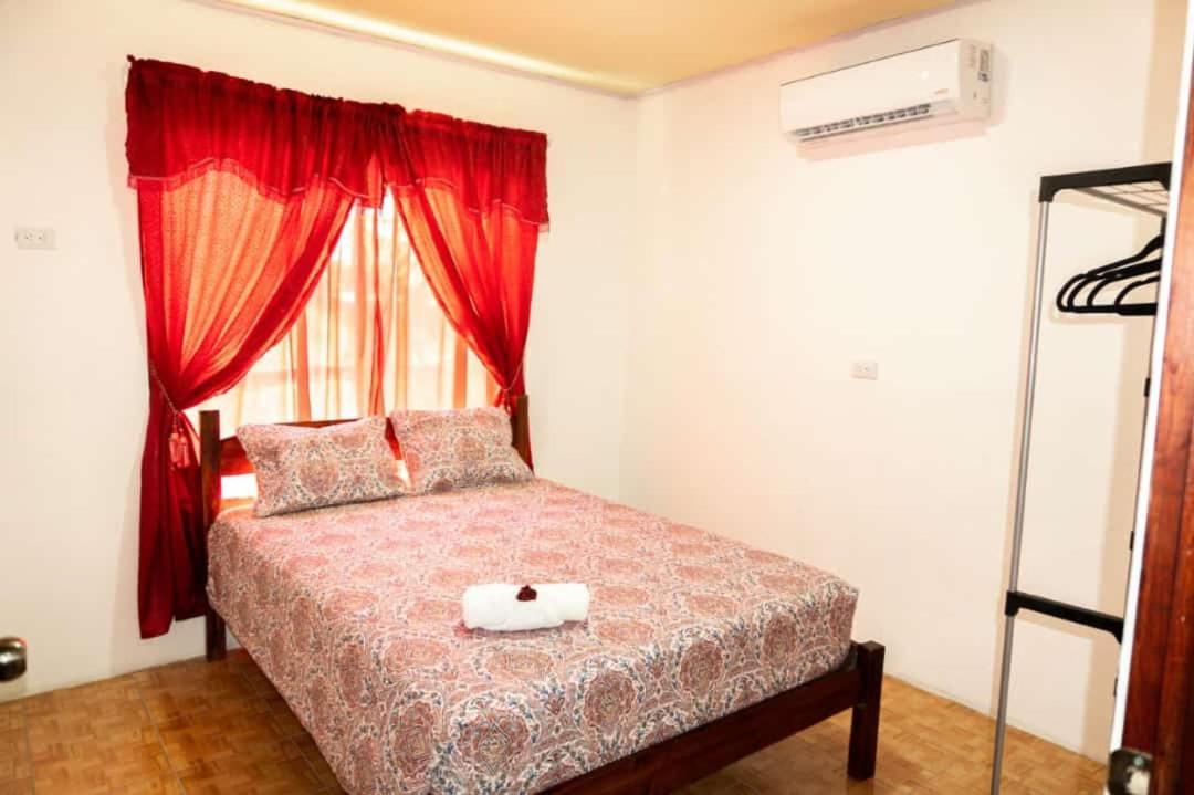 Residencia Las Brisas Griegas Quepos Exteriör bild