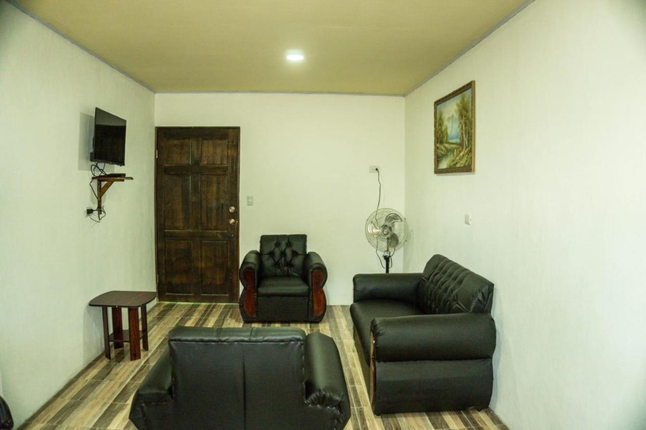 Residencia Las Brisas Griegas Quepos Exteriör bild