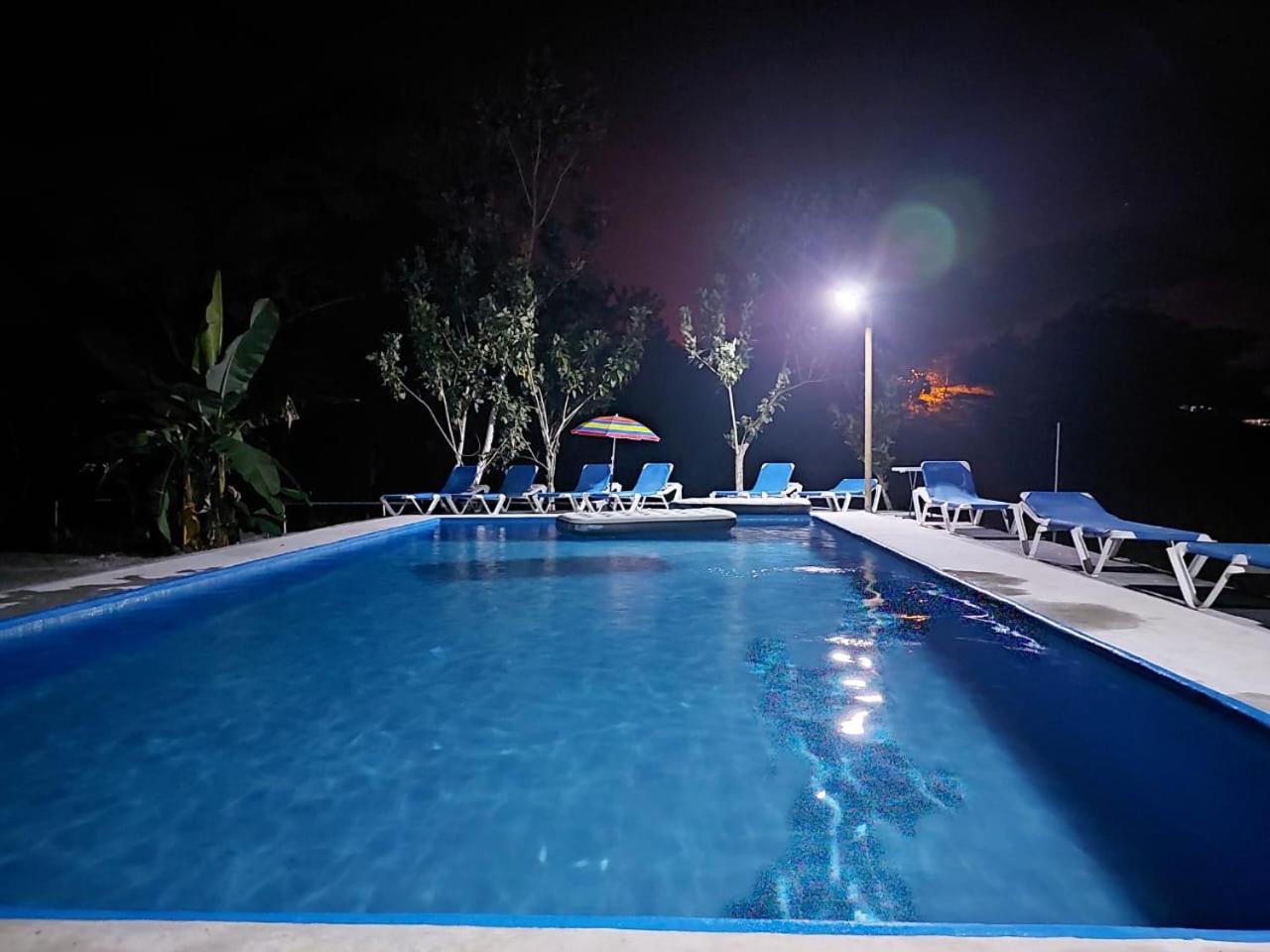 Residencia Las Brisas Griegas Quepos Exteriör bild