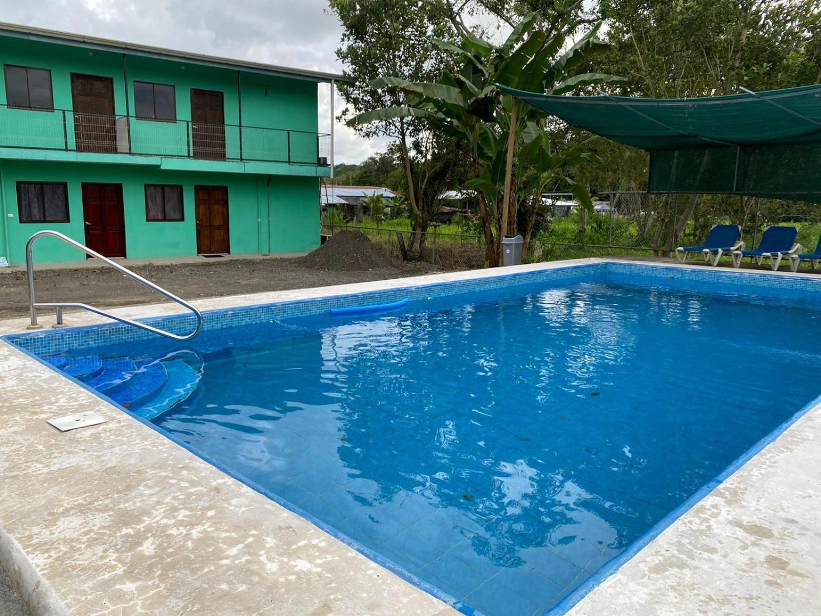 Residencia Las Brisas Griegas Quepos Exteriör bild