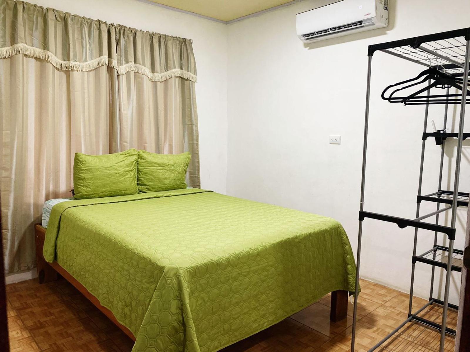Residencia Las Brisas Griegas Quepos Exteriör bild