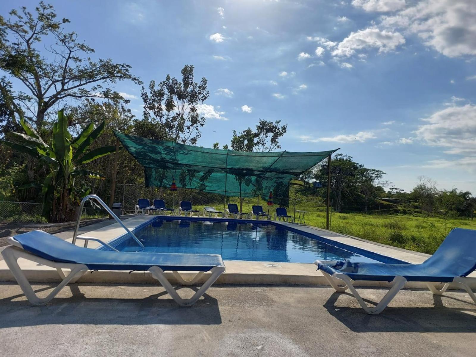 Residencia Las Brisas Griegas Quepos Exteriör bild