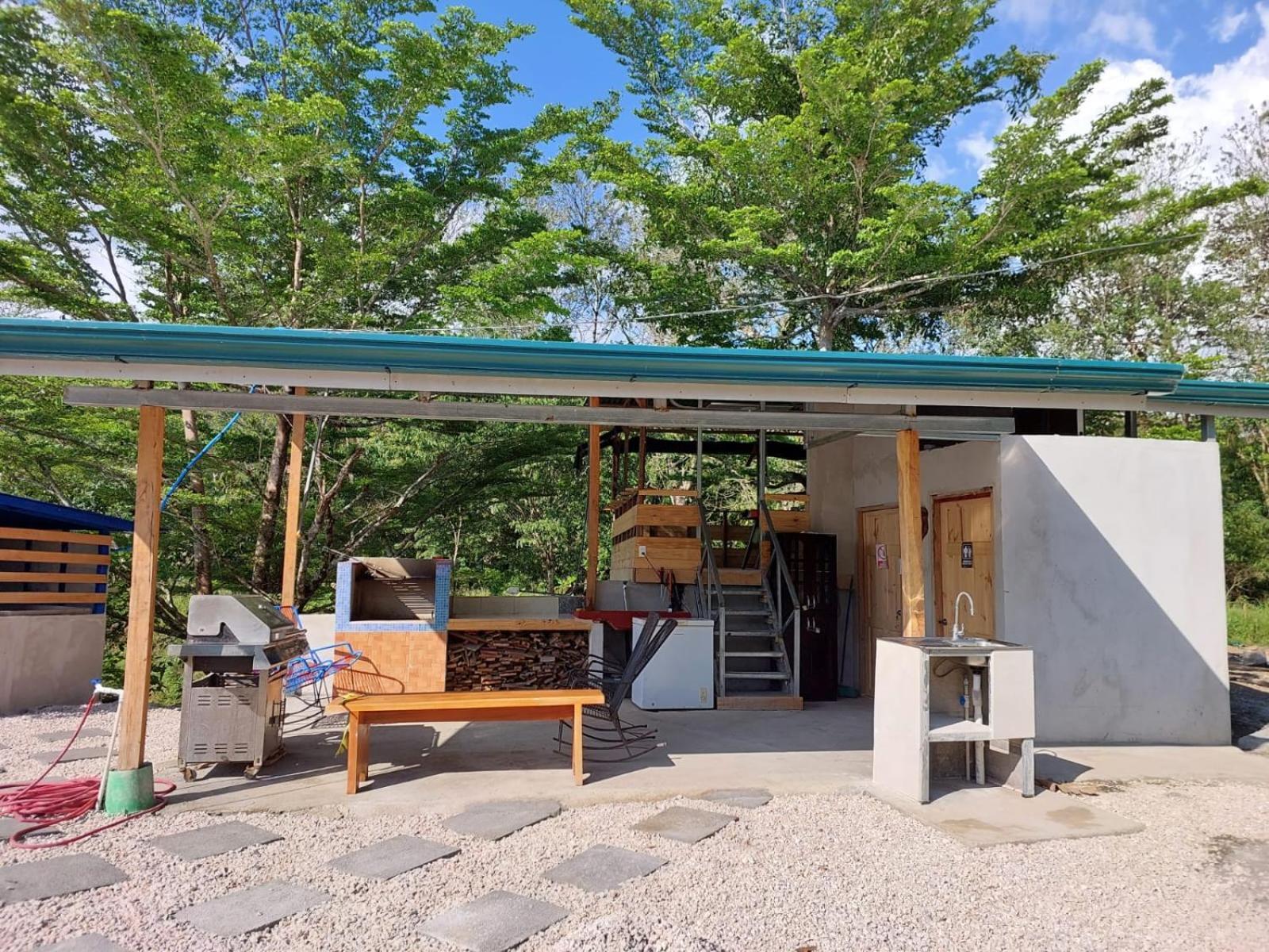 Residencia Las Brisas Griegas Quepos Exteriör bild