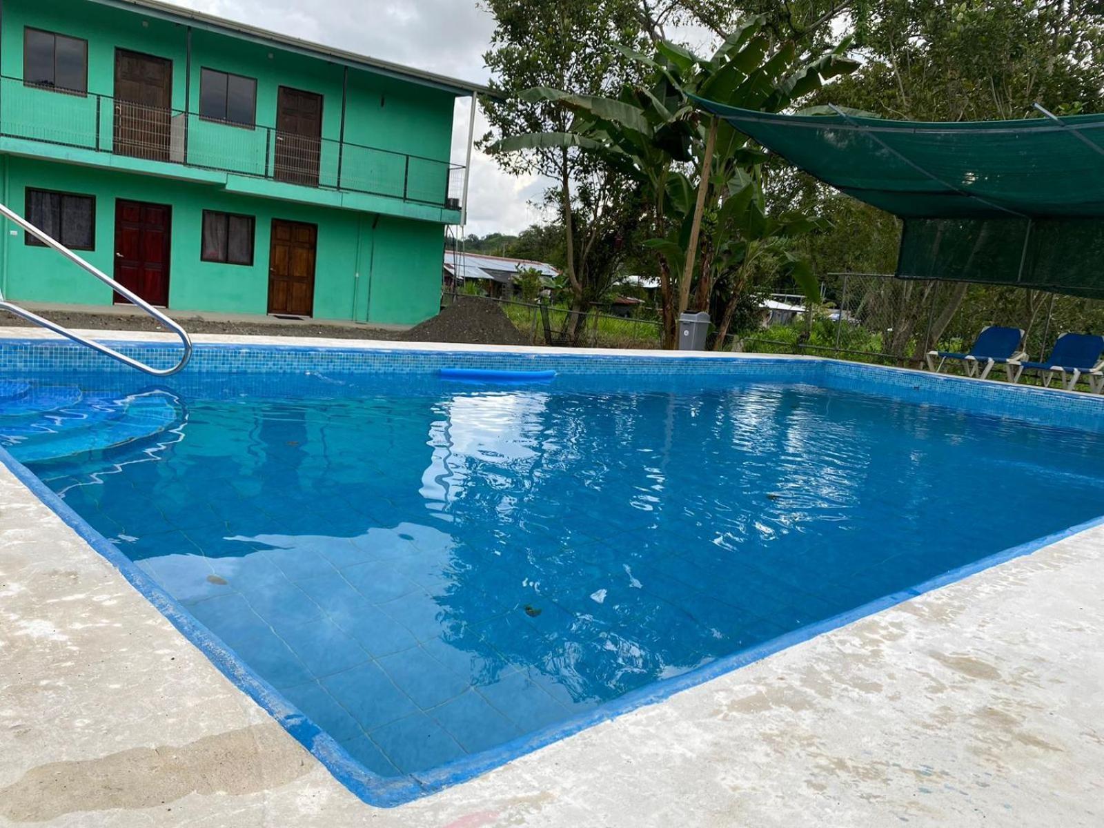 Residencia Las Brisas Griegas Quepos Exteriör bild