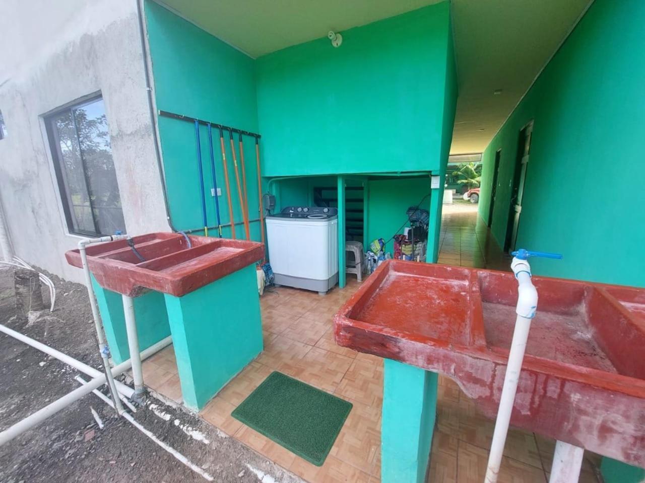Residencia Las Brisas Griegas Quepos Exteriör bild